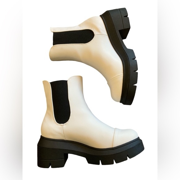 Wild Diva Lounge Lug Sole Boot Chelsea Platform Boot Nordstrom. Size 6. EUC - Picture 8 of 9